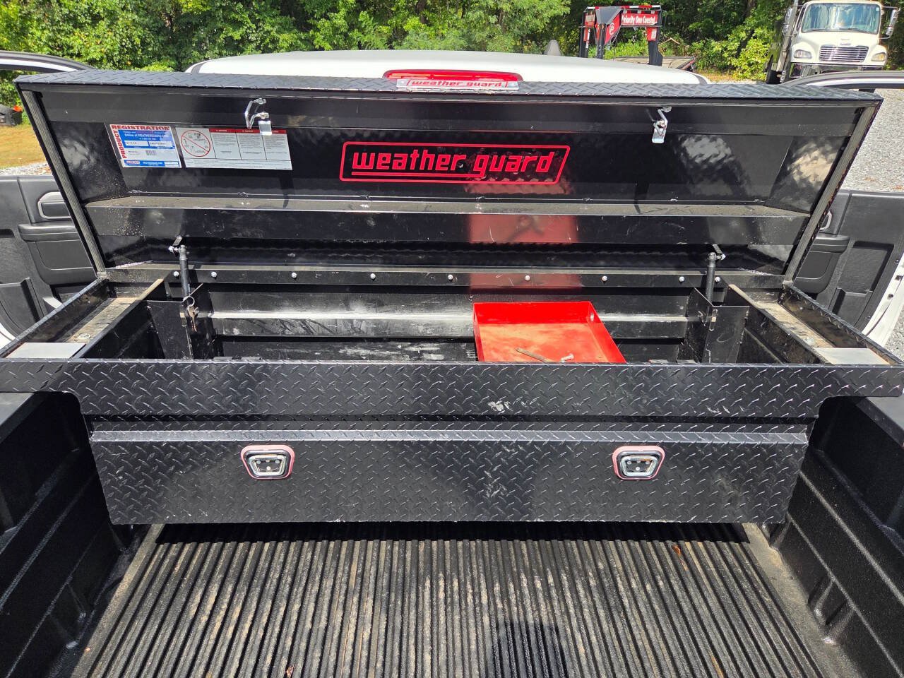 Used 2019 RAM 3500 Tradesman w/ Chrome Appearance Group AWD/4WD image 23