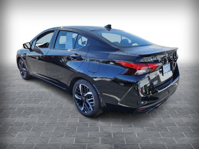 Certified 2025 Nissan Versa SR w/ Trunk Package image 4