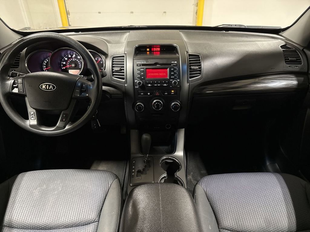 Used 2012 Kia Sorento FWD image 10