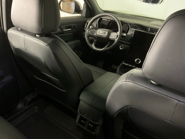 New 2026 GMC Terrain AT4 w/ Convenience Package III image 33