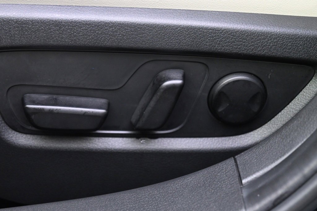 Certified 2025 MAZDA CX-30 AWD 2.5 S w/ Preferred Package image 14