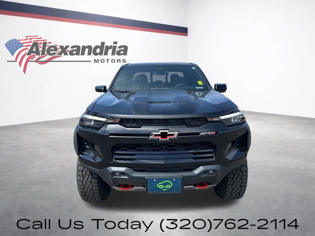 Certified 2025 Chevrolet Colorado ZR2 w/ Technology Package AWD/4WD image 2