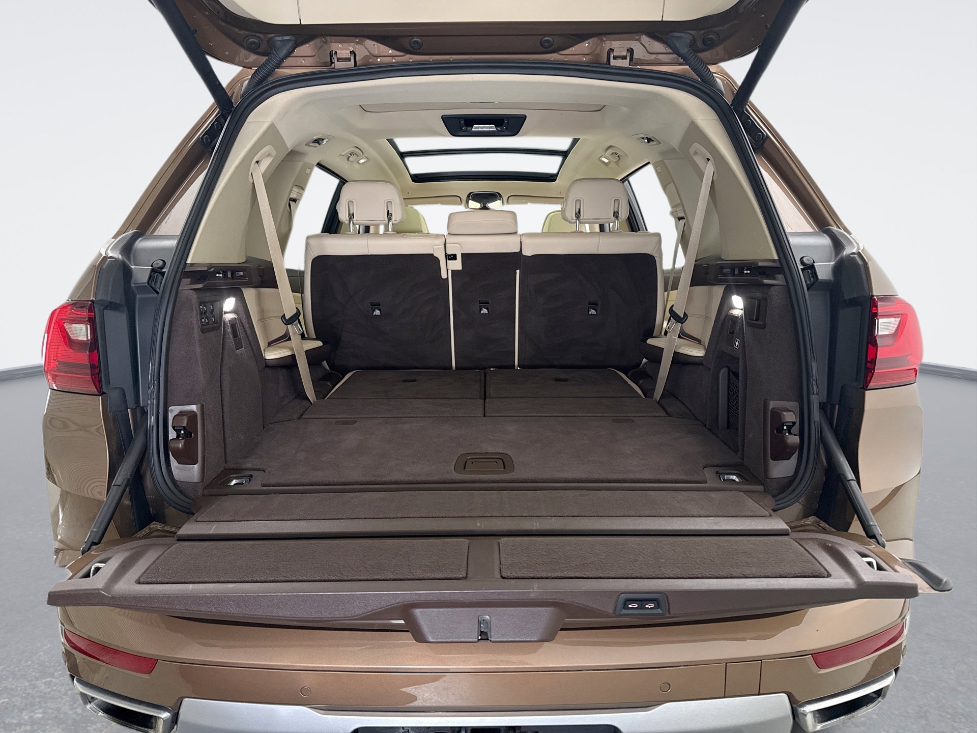 Used 2019 BMW X7 xDrive40i w/ Premium Package image 21