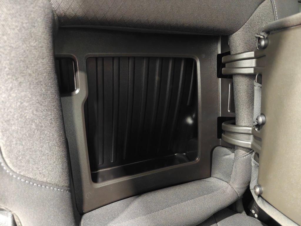 Used 2021 Chevrolet Silverado 1500 RST w/ Convenience Package II image 32