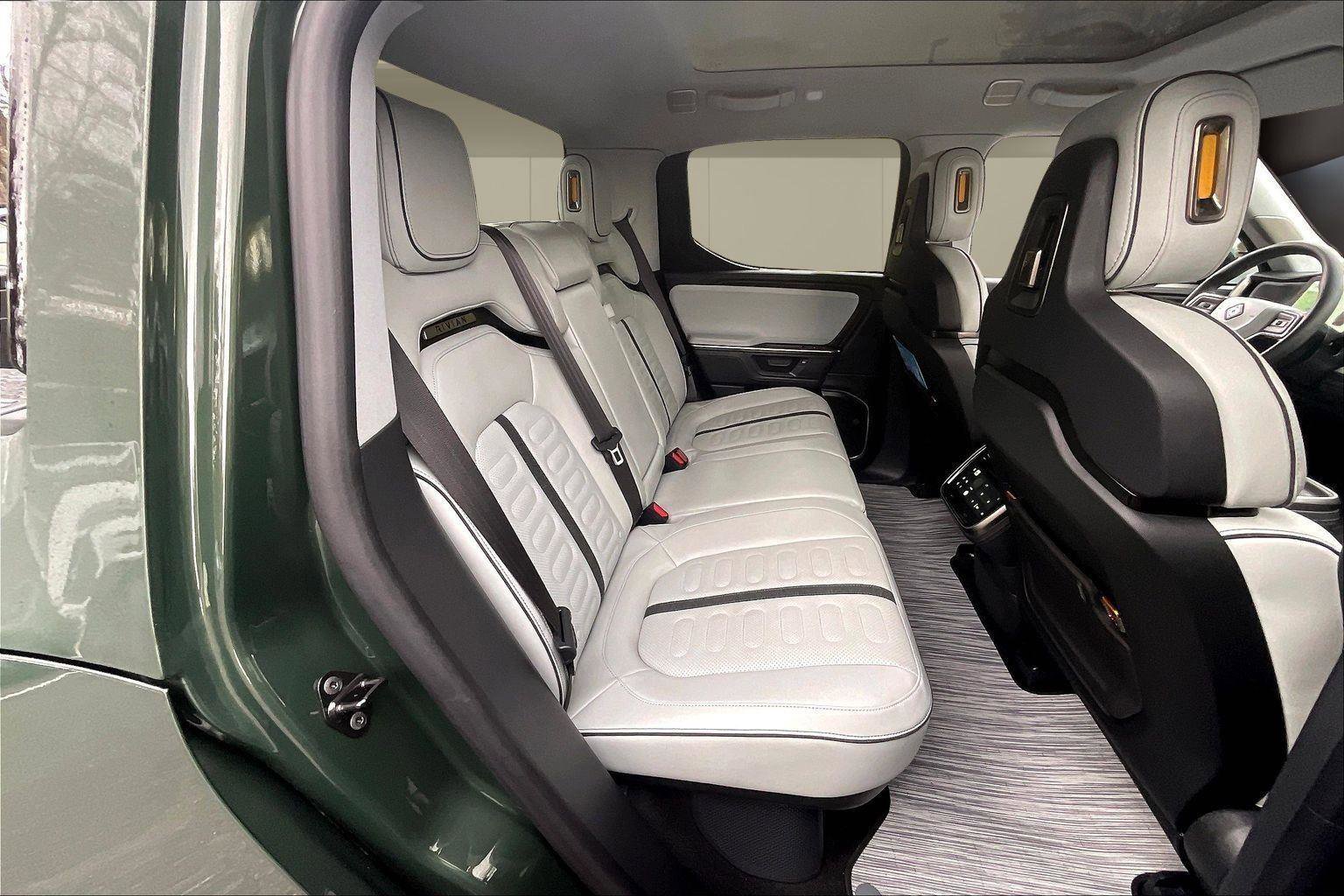 Used 2025 Rivian R1T Adventure image 29