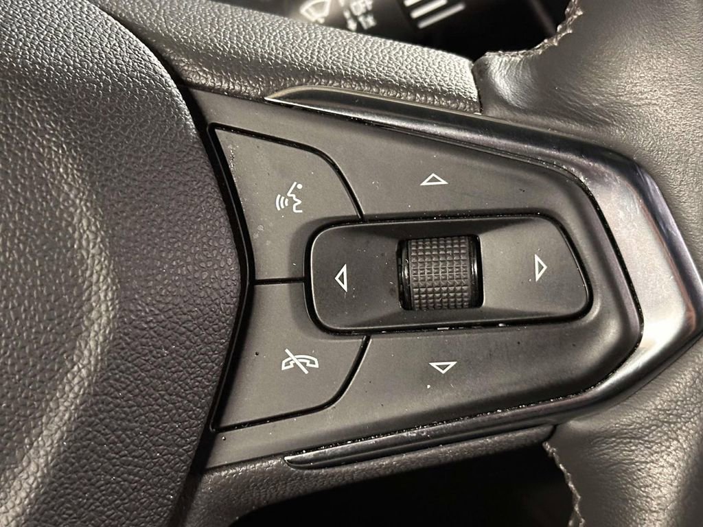Used 2023 Chevrolet TrailBlazer ACTIV image 24