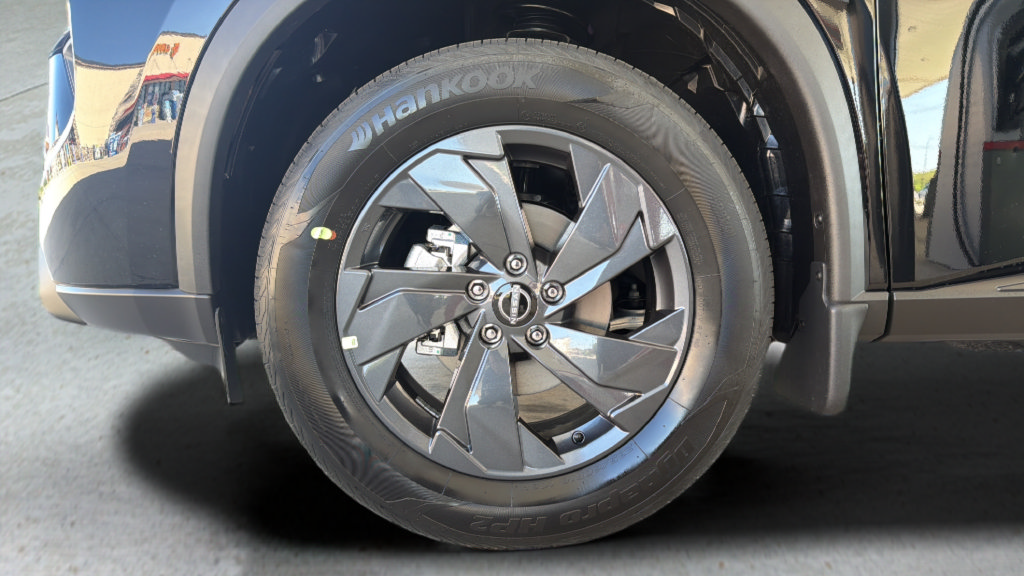 New 2026 Nissan Rogue SV AWD/4WD image 28