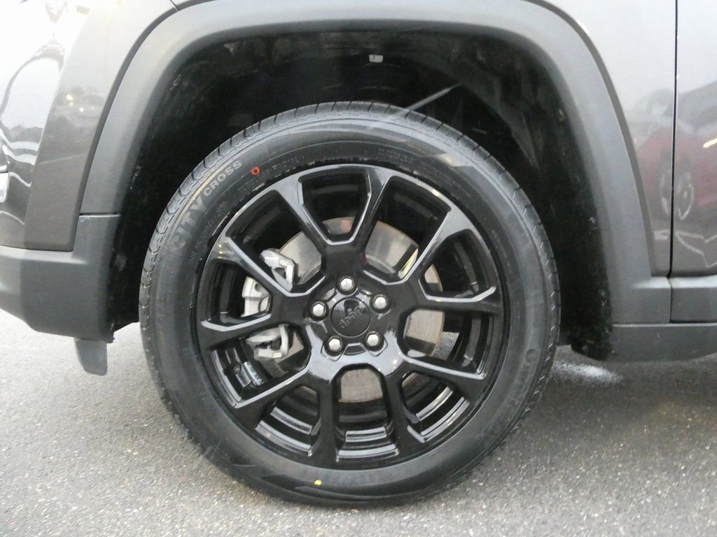 Used 2023 Jeep Compass Altitude AWD/4WD image 24