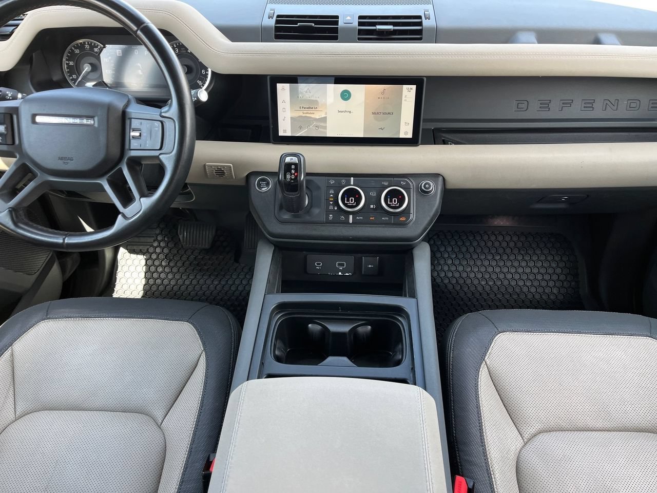 Used 2023 Land Rover Defender 110 X-Dynamic SE AWD/4WD image 14
