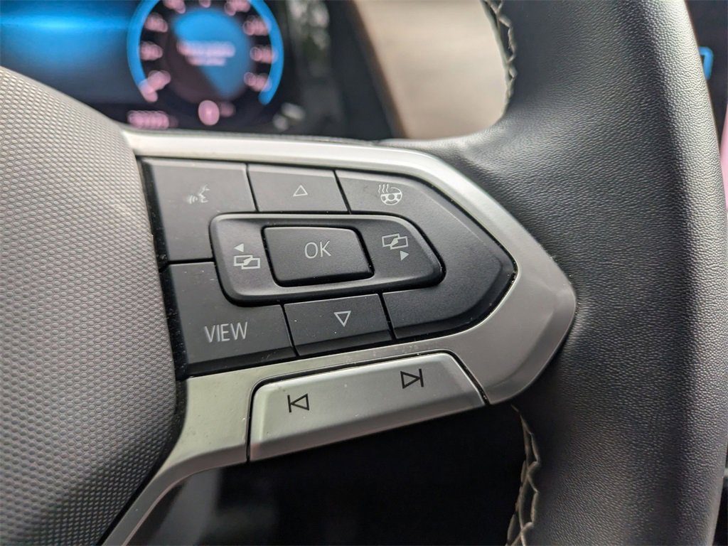 Used 2024 Volkswagen Atlas SE image 15