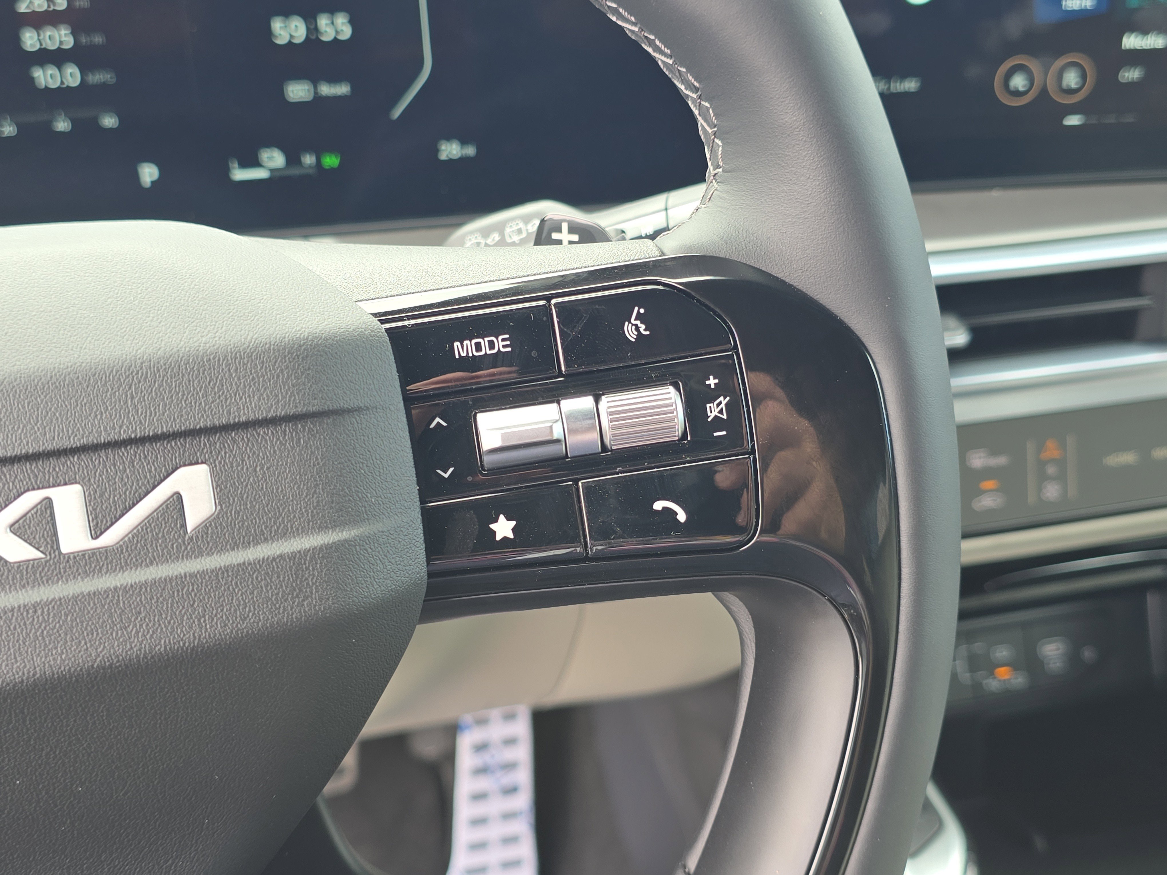 New 2026 Kia Sorento SX Prestige image 36