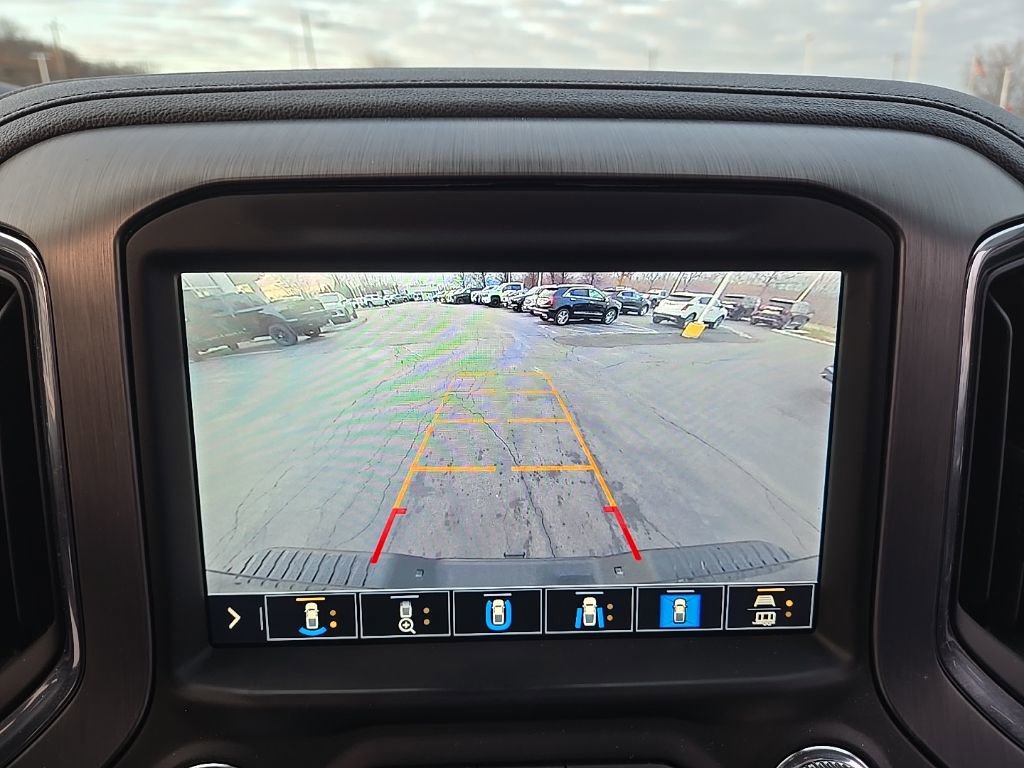 Used 2023 GMC Sierra 2500 Denali w/ Denali Ultimate Package image 25