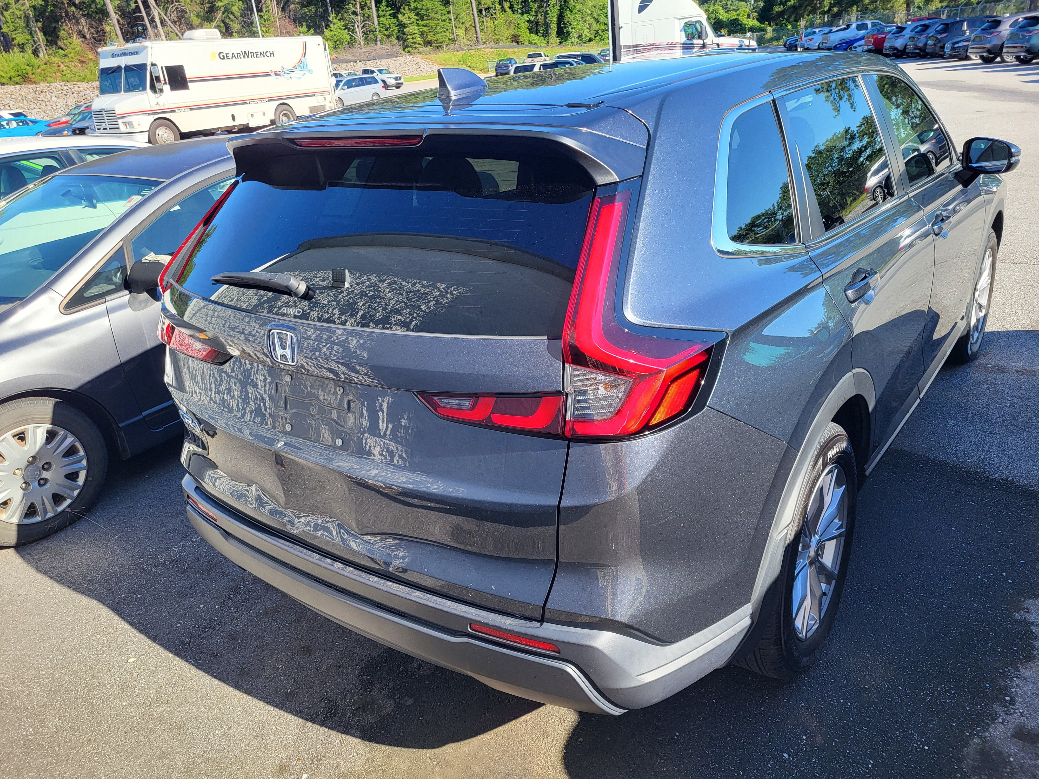 Used 2023 Honda CR-V EX image 5