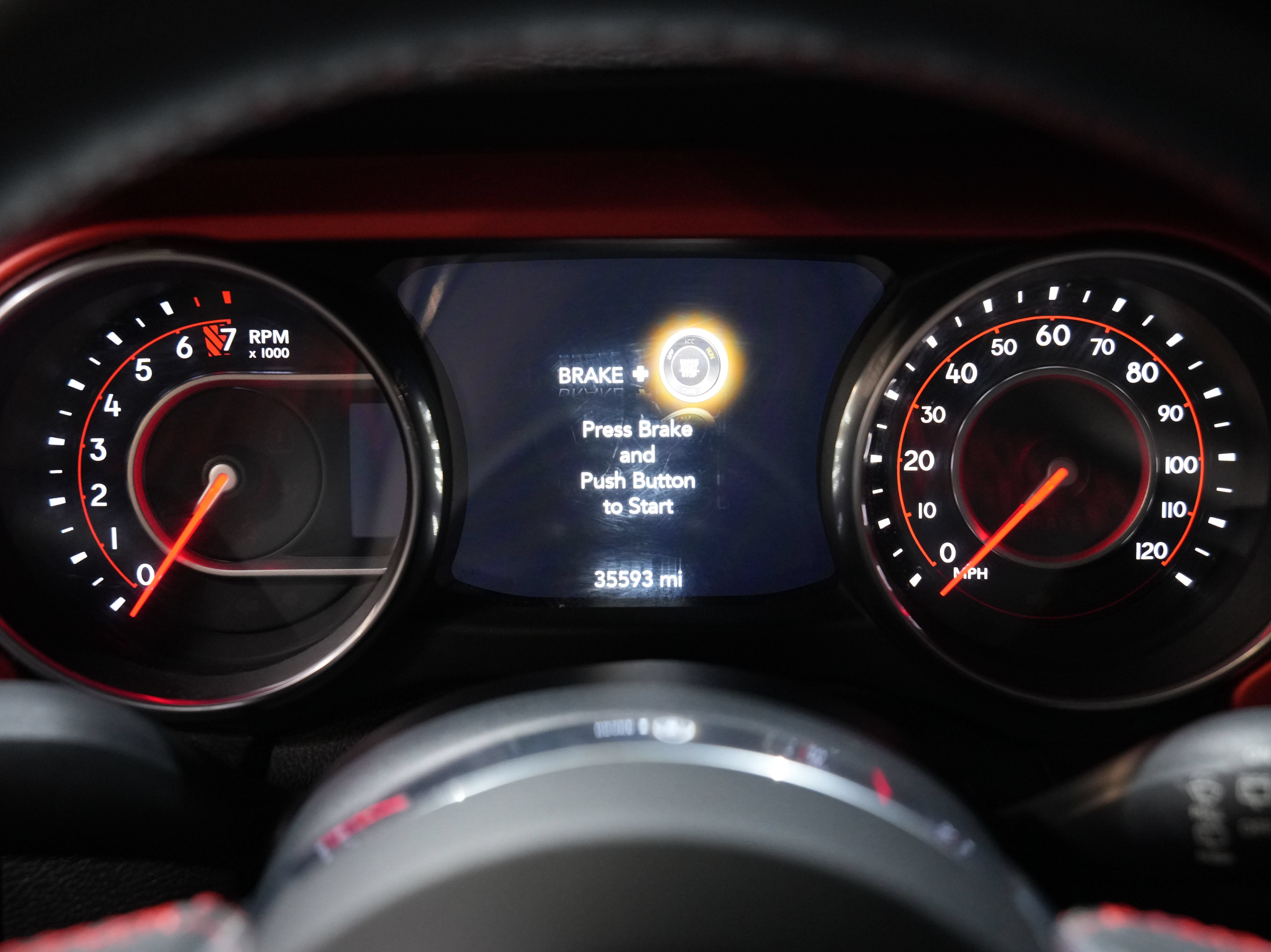 Used 2018 Jeep Wrangler Rubicon AWD/4WD image 39