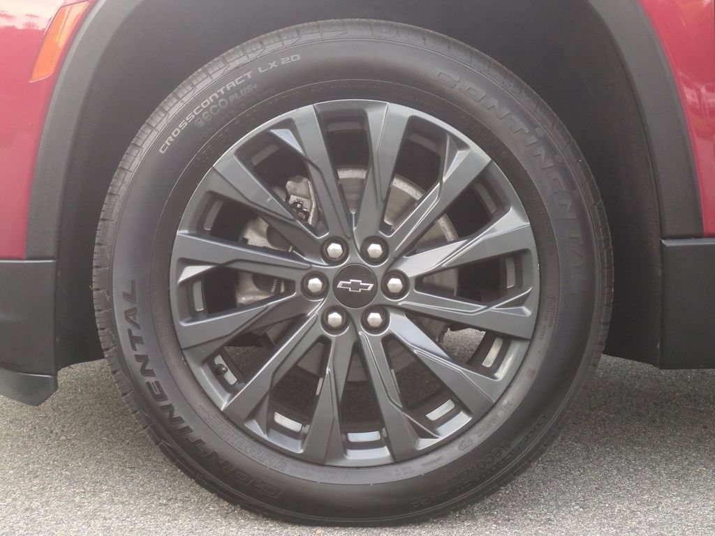 Used 2023 Chevrolet Traverse RS AWD/4WD image 22