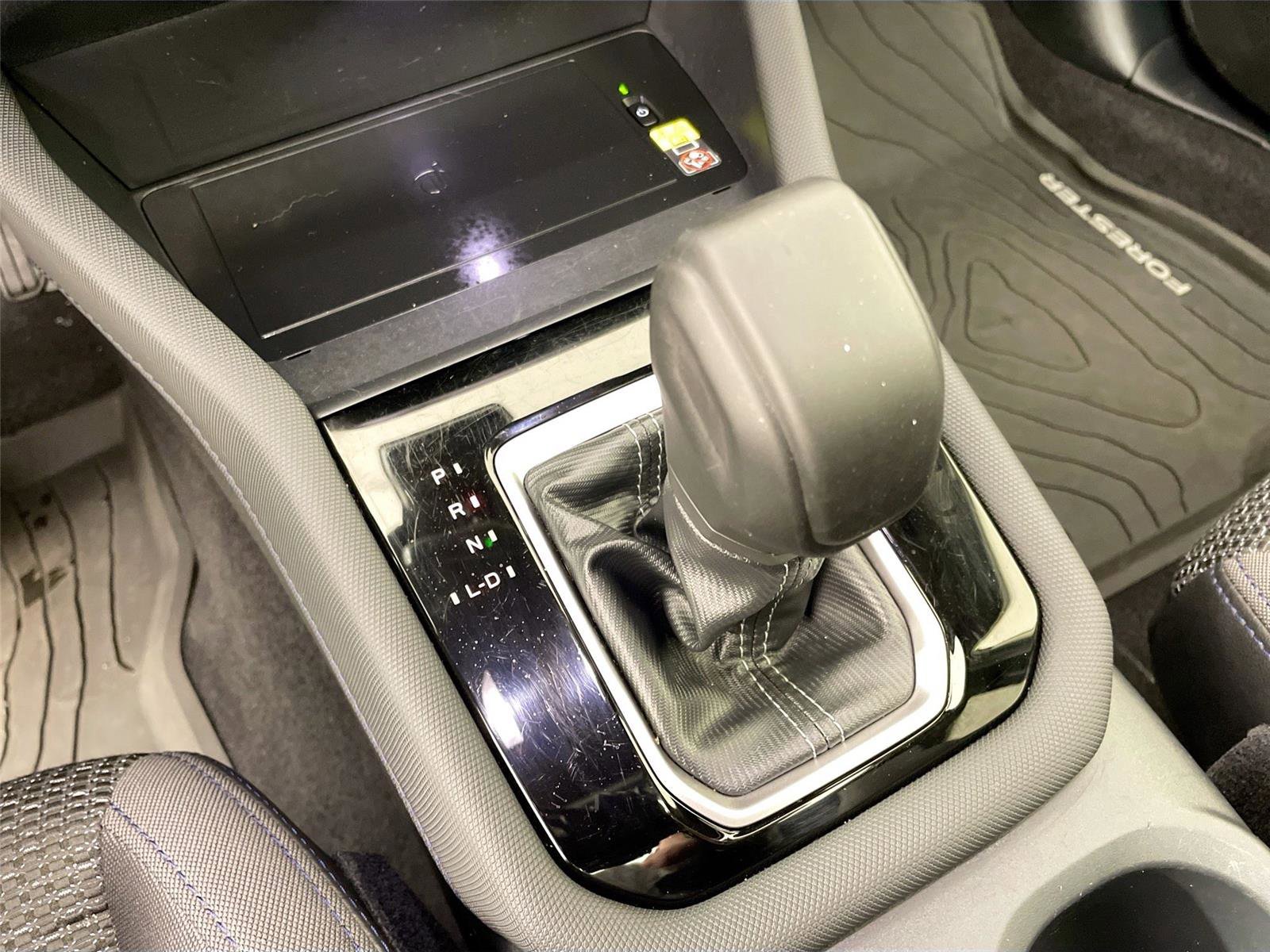 Used 2025 Subaru Forester Premium w/ Convenience Package #1 image 15