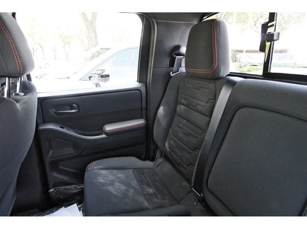 New 2026 Nissan Frontier PRO-4X w/ Pro-4x Convenience Package AWD/4WD image 9