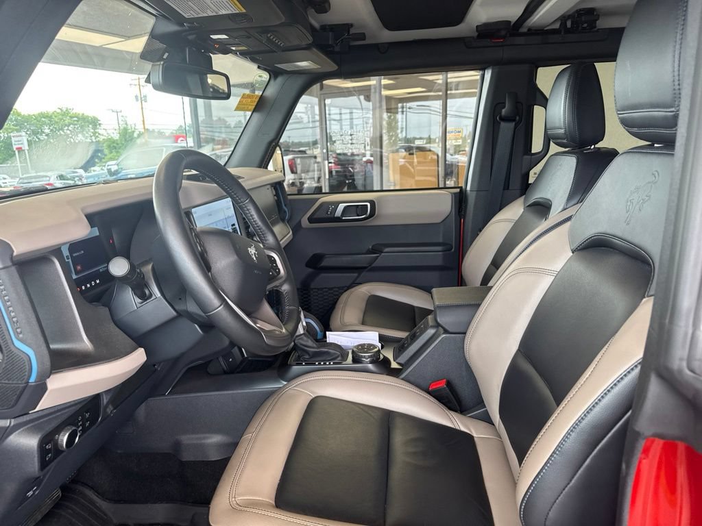 Used 2024 Ford Bronco Wildtrak AWD/4WD image 11