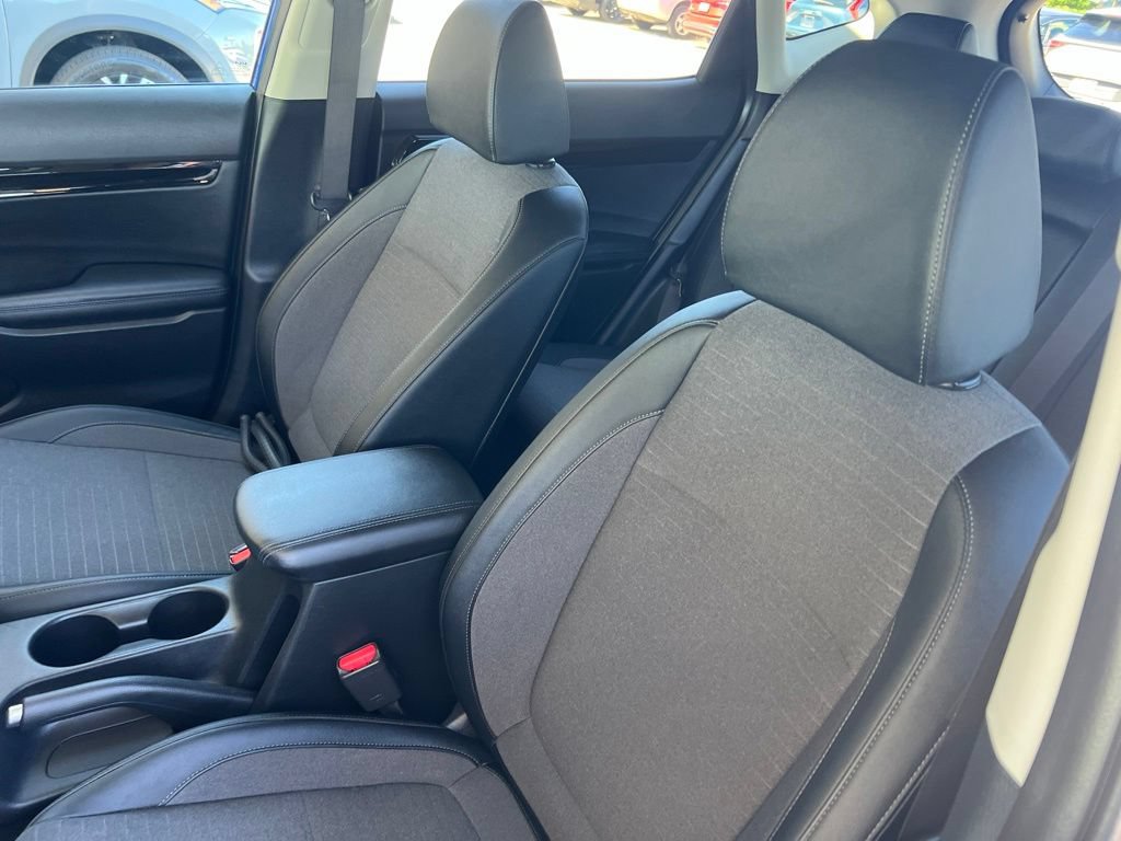 Certified 2023 Kia Seltos S w/ Navigation Package FWD image 5