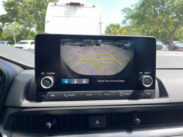 Used 2023 Honda CR-V LX image 10