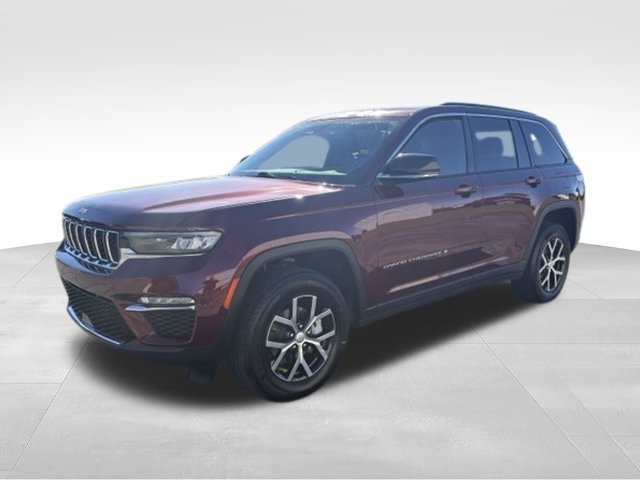Used 2024 Jeep Grand Cherokee Limited w/ Trailer Tow Package AWD/4WD image 10