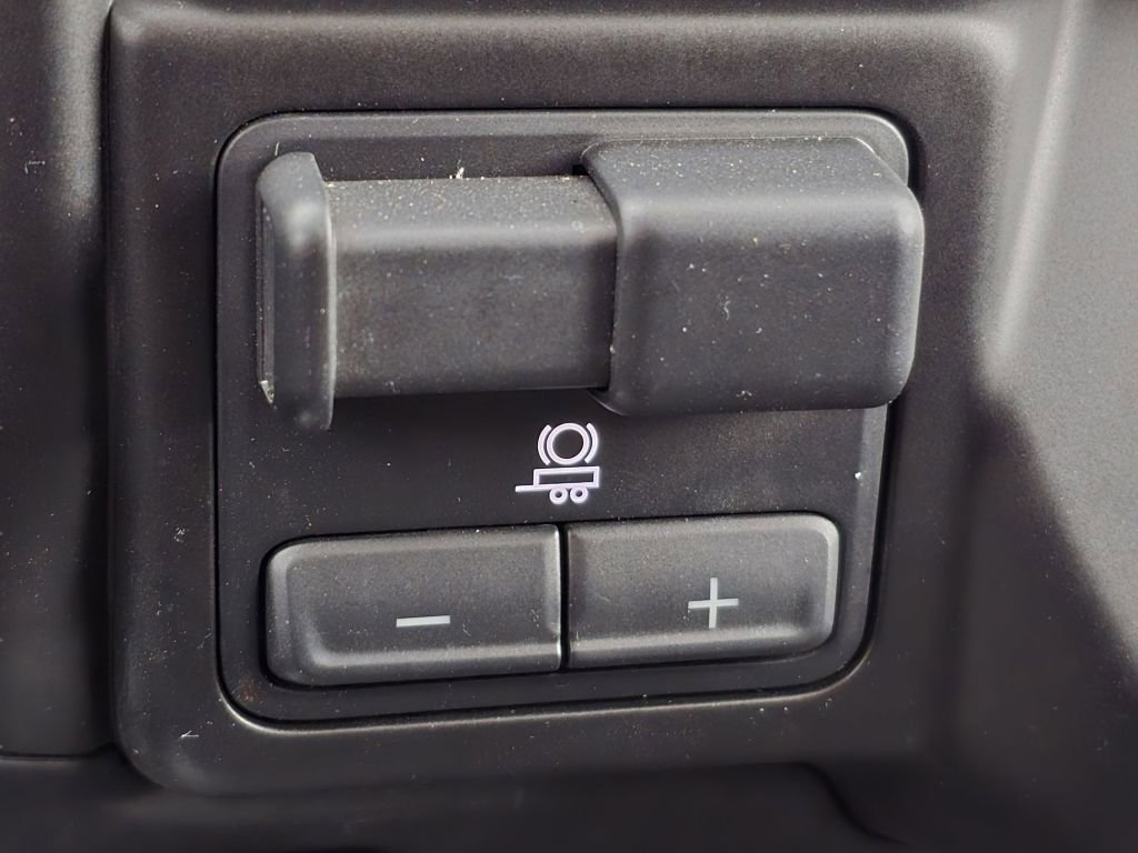 Used 2023 Chevrolet Silverado 3500 LTZ w/ LTZ Plus Package image 12