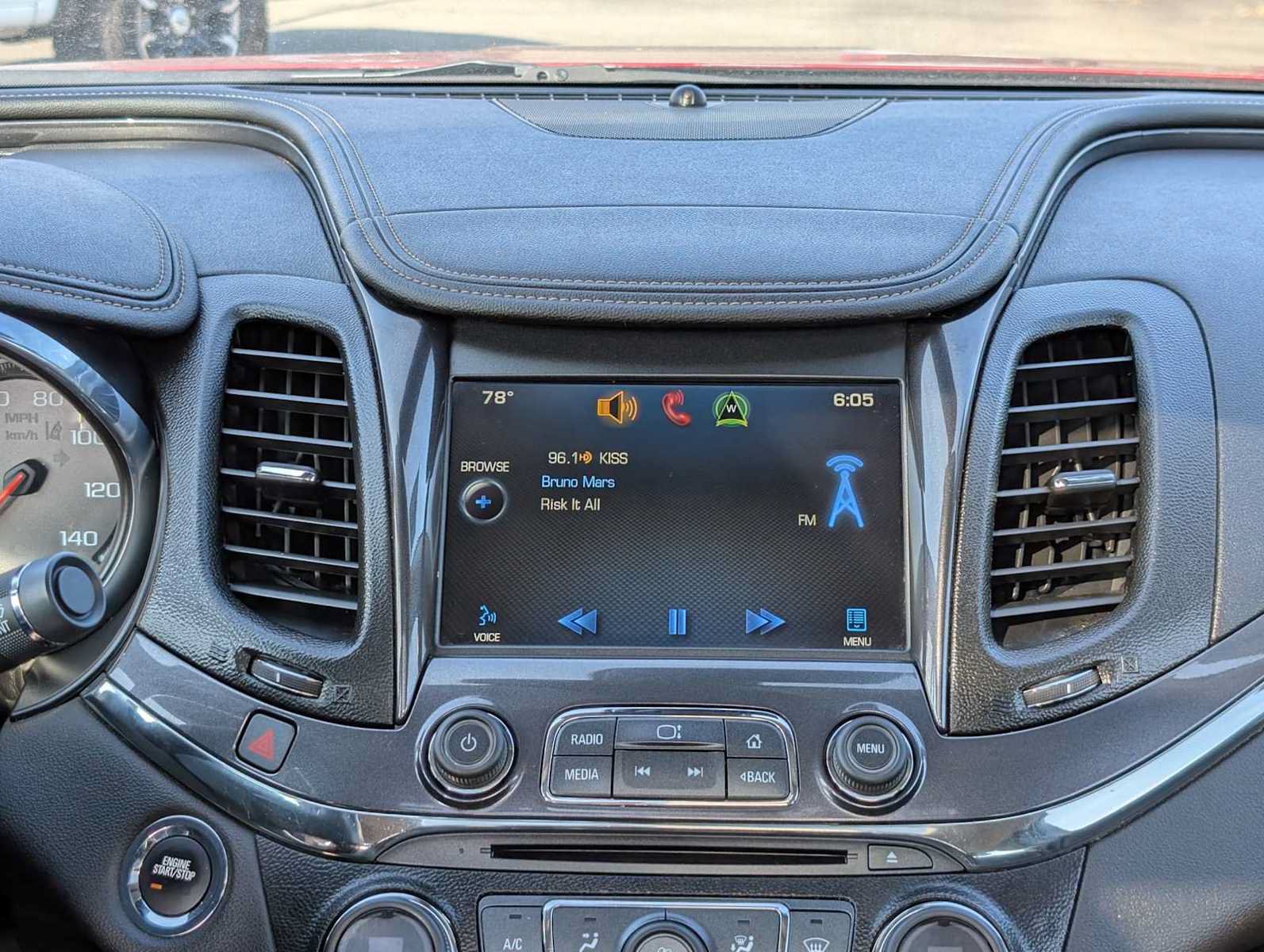 Used 2014 Chevrolet Impala LTZ FWD image 19