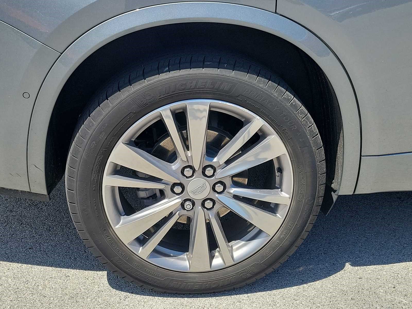 Used 2023 Cadillac XT6 Premium Luxury w/ Technology Package AWD/4WD image 12