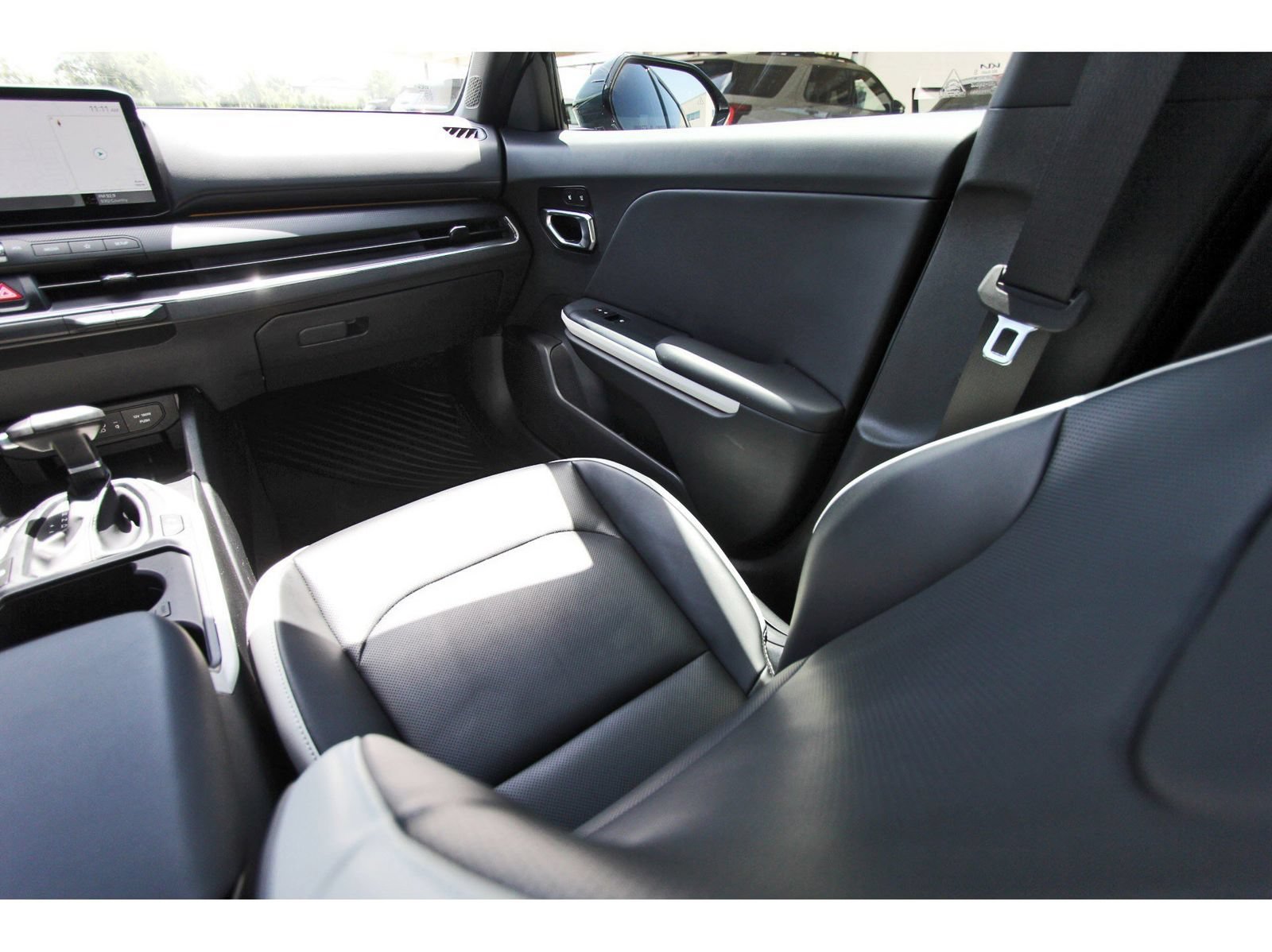 Used 2025 Kia K4 GT-Line Turbo FWD image 12