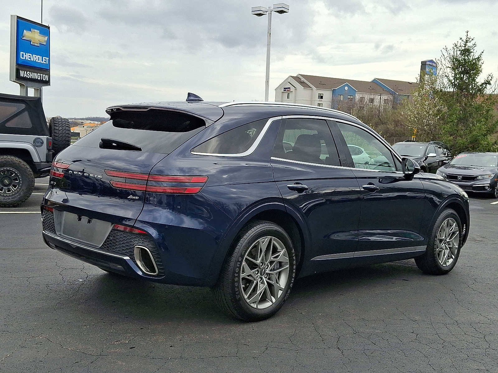 Used 2025 Genesis GV70 2.5T image 6