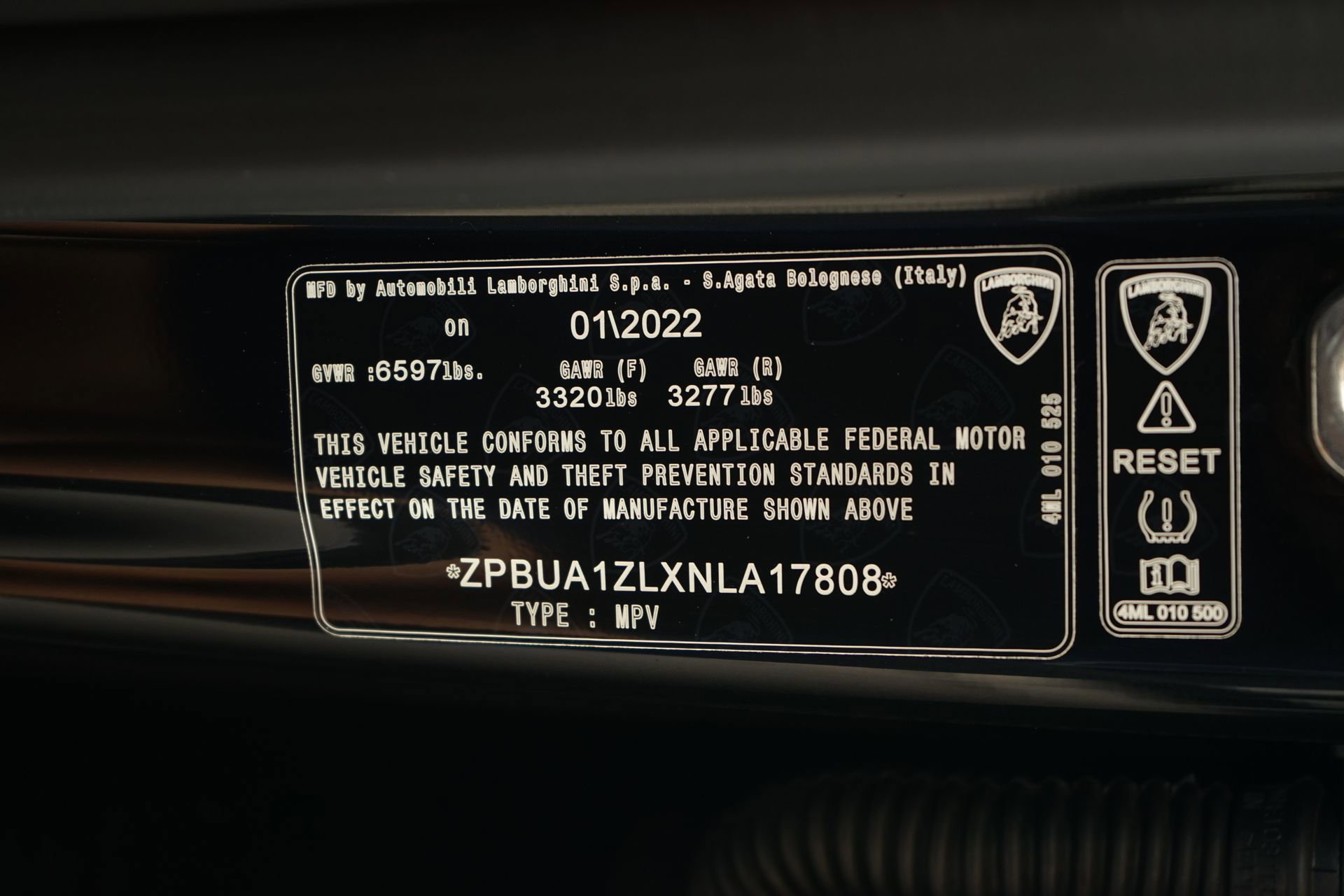 Used 2022 Lamborghini Urus image 37