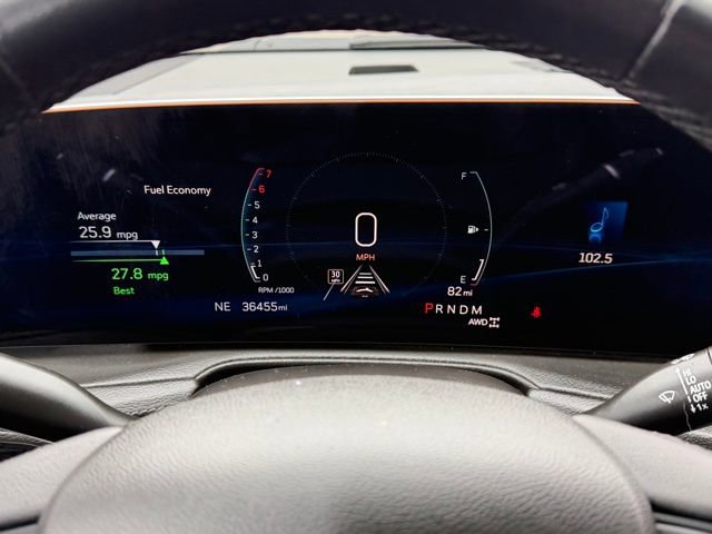 Used 2025 Cadillac XT4 Premium Luxury image 40