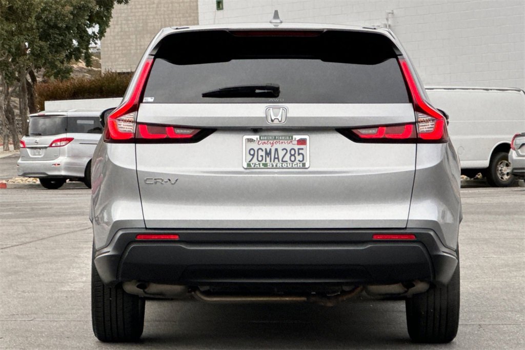 Used 2023 Honda CR-V EX image 4