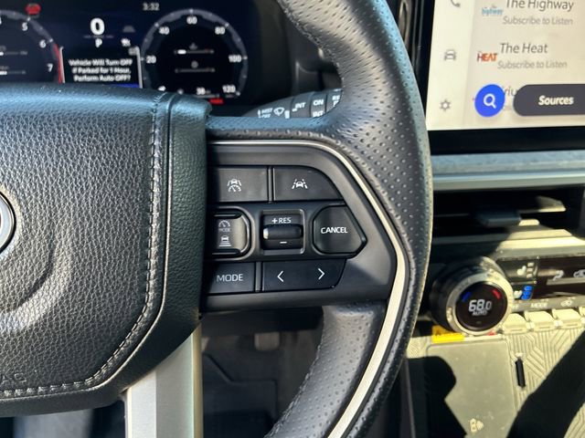 Used 2025 Toyota 4Runner Trailhunter image 22