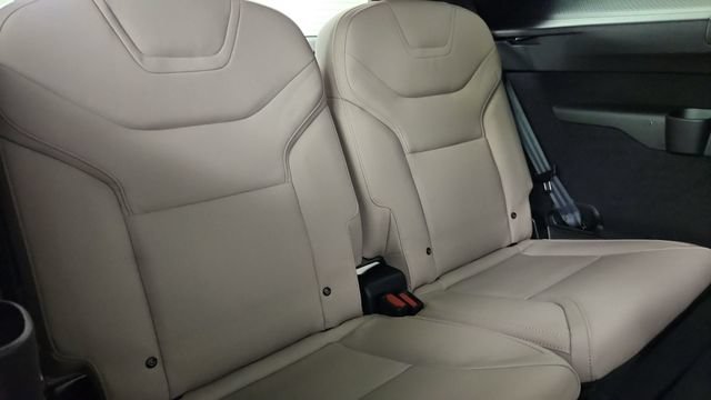 New 2026 Volvo EX90 Plus AWD/4WD image 32