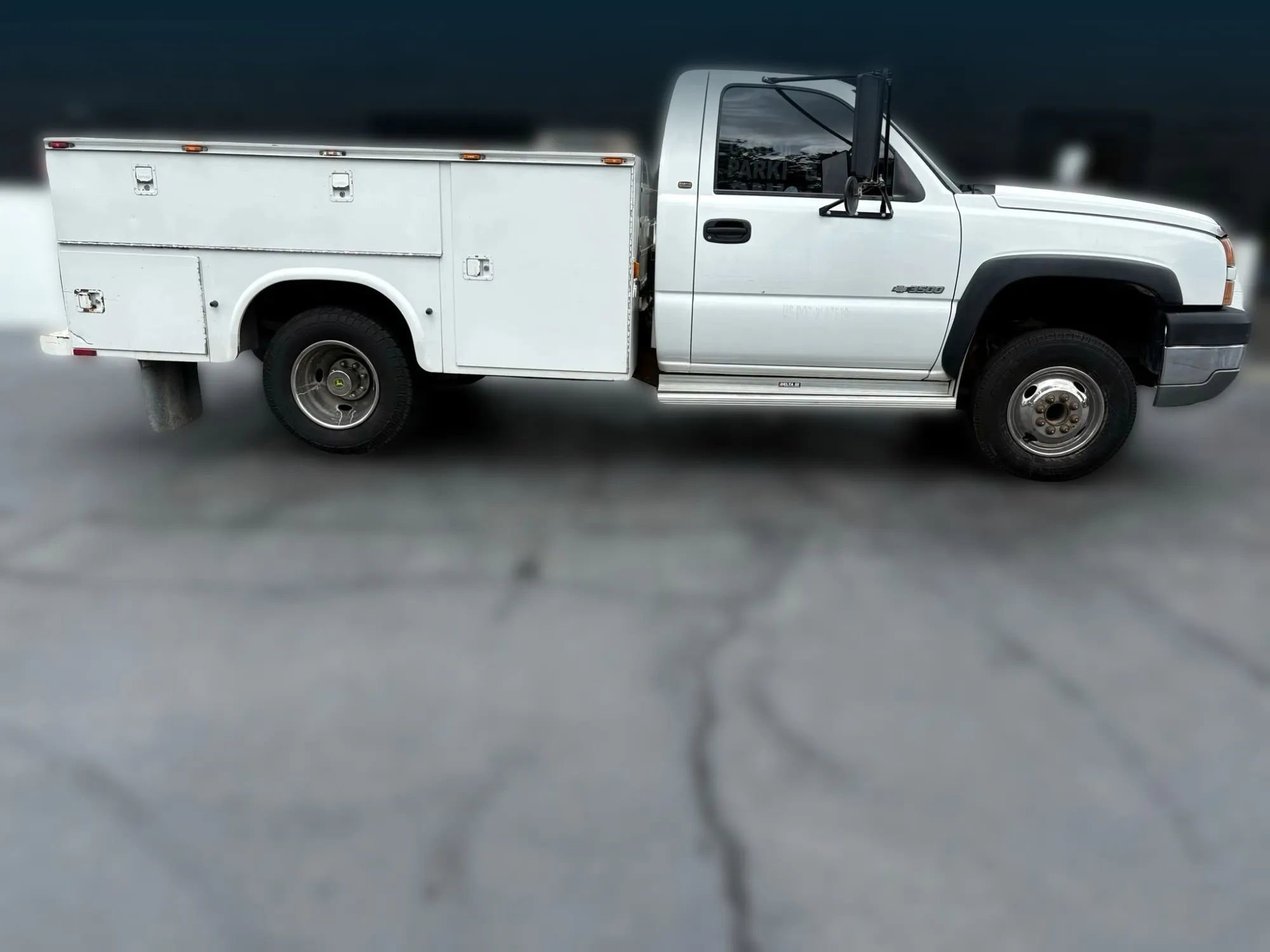 Used 2005 Chevrolet Silverado 3500 2WD Regular Cab image 6