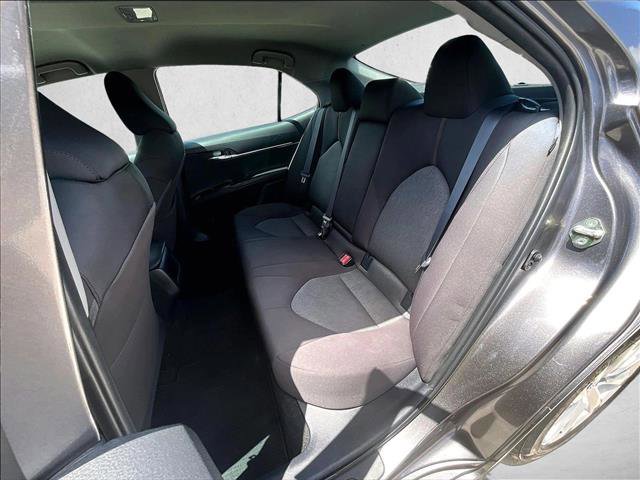 Used 2020 Toyota Camry LE FWD image 27