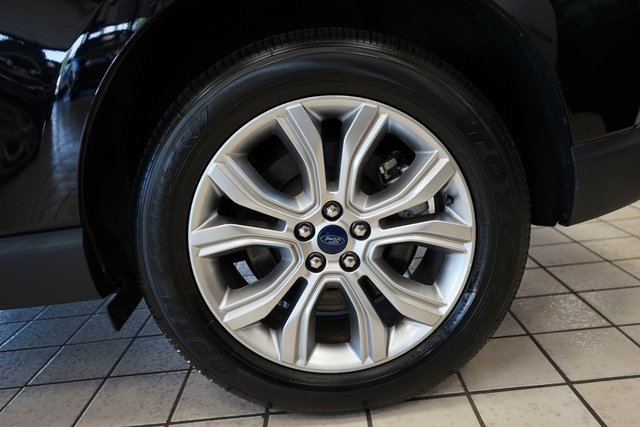 Used 2022 Ford Edge Titanium image 52