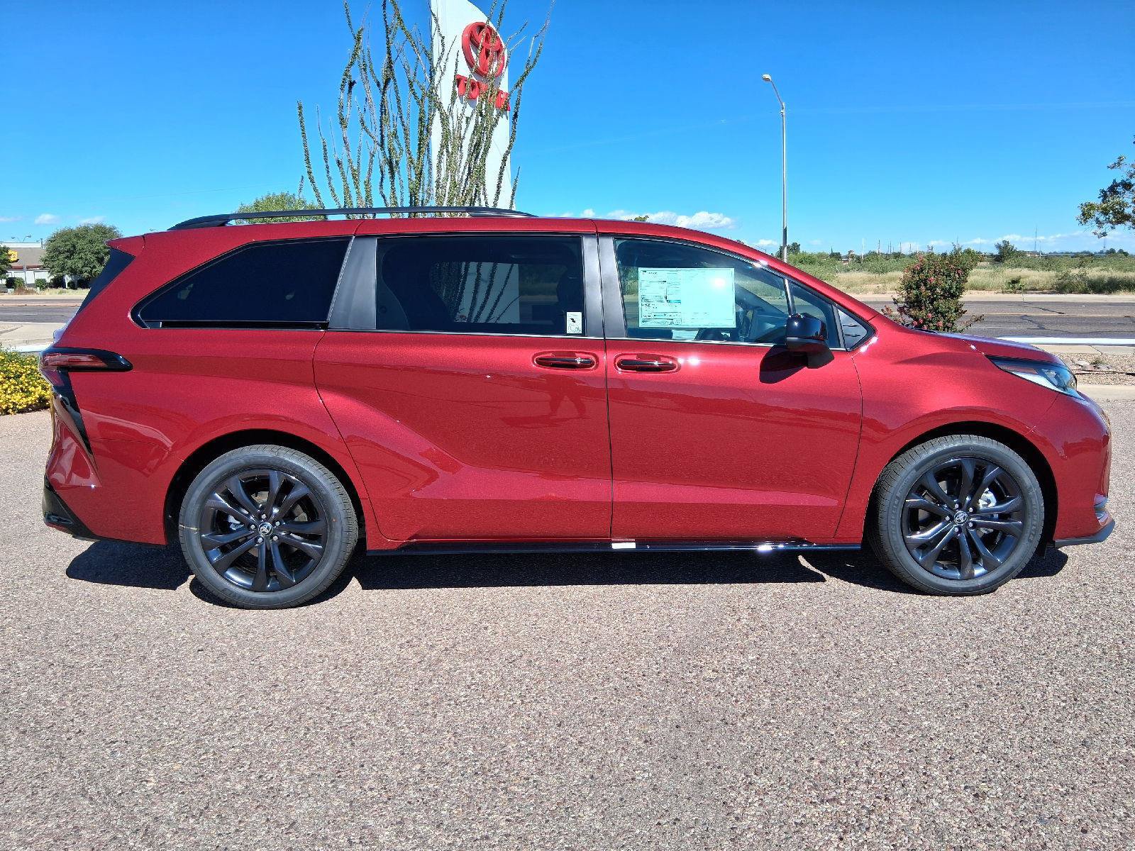 New 2026 Toyota Sienna XSE FWD image 6