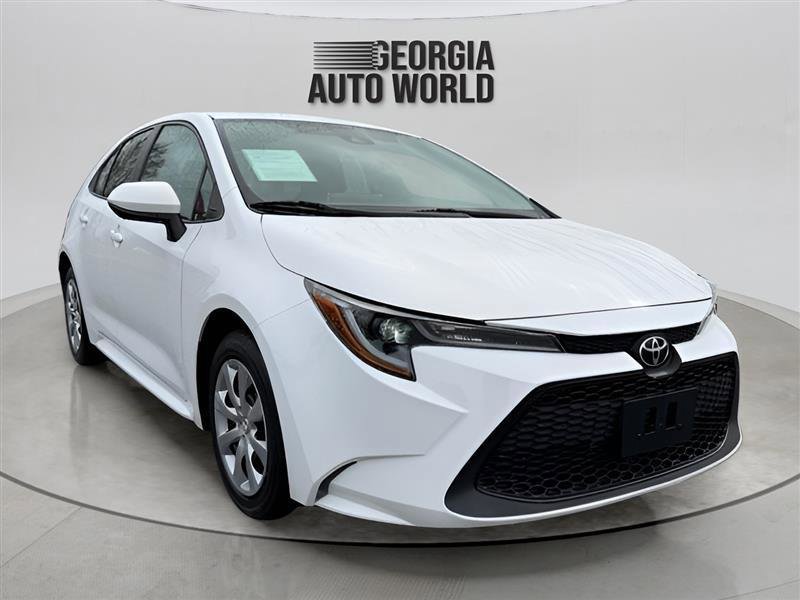 Used 2021 Toyota Corolla LE FWD image 4