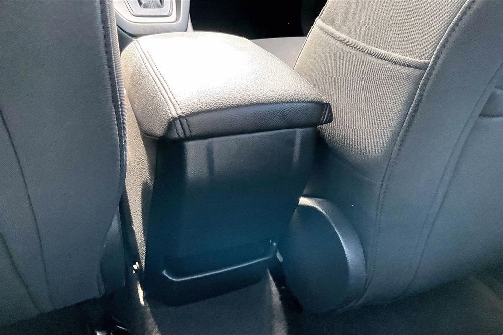 Used 2016 Ford Focus SE image 32