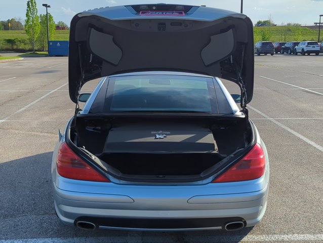 Used 2004 Mercedes-Benz SL 500 image 8
