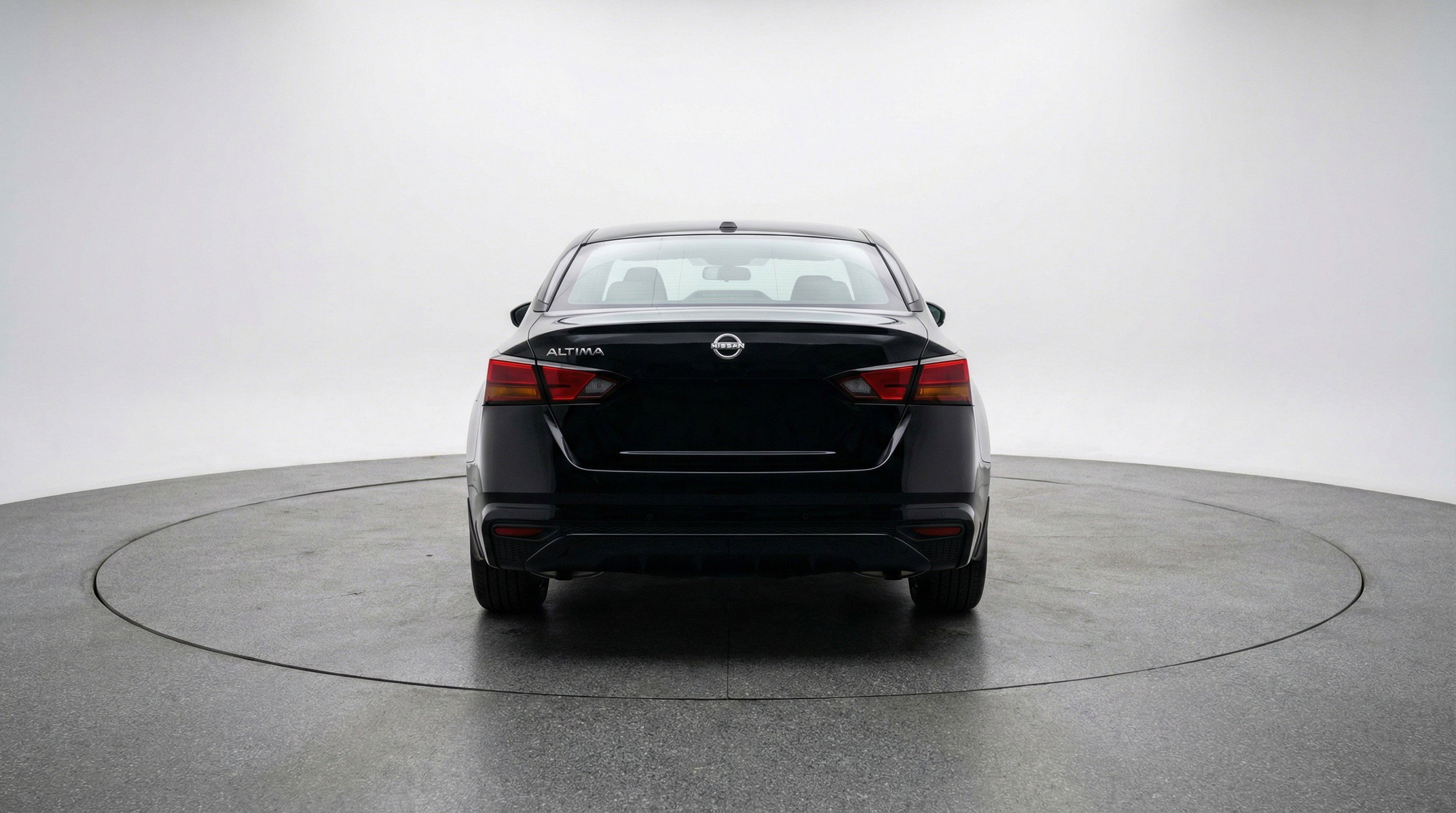Used 2025 Nissan Altima 2.5 SV image 7