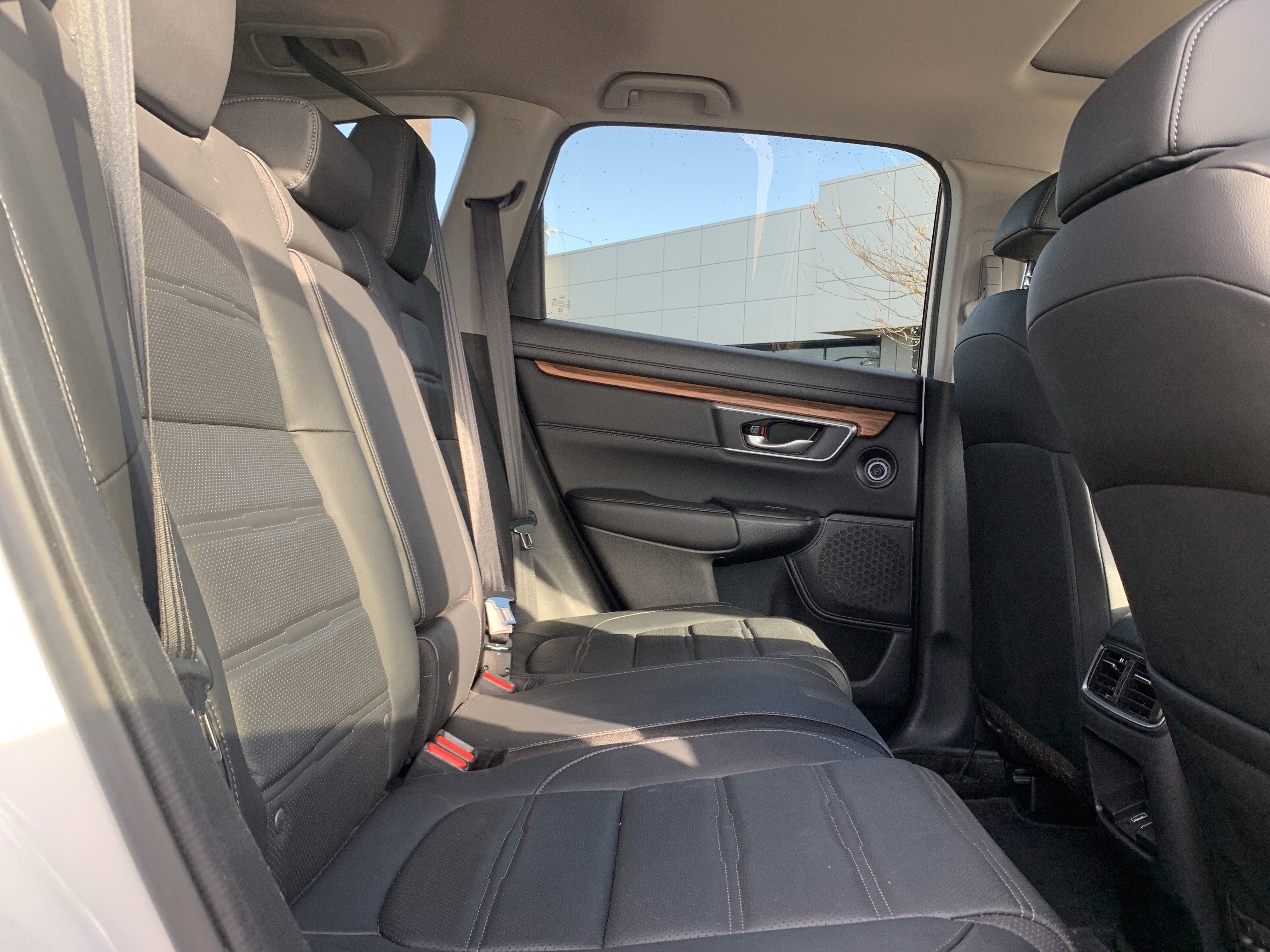 Used 2021 Honda CR-V Touring image 32