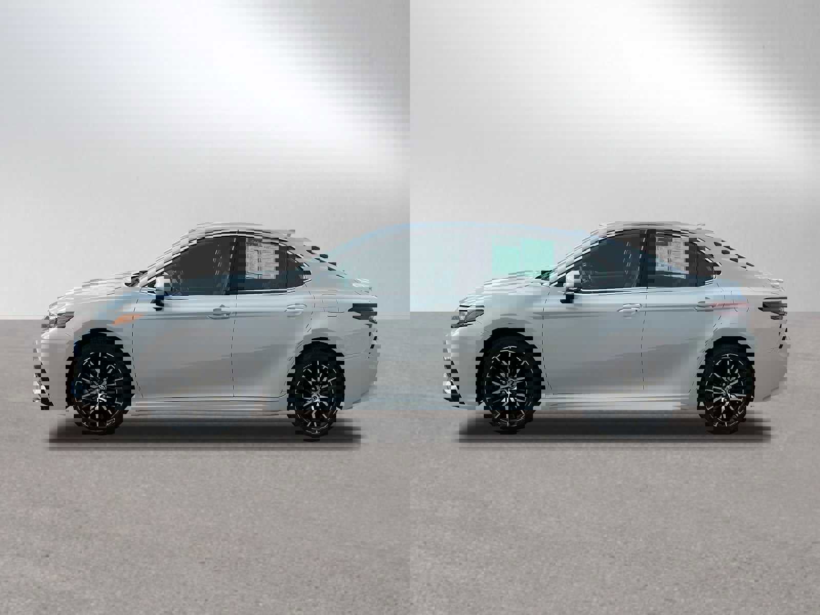 Used 2023 Toyota Camry SE image 4