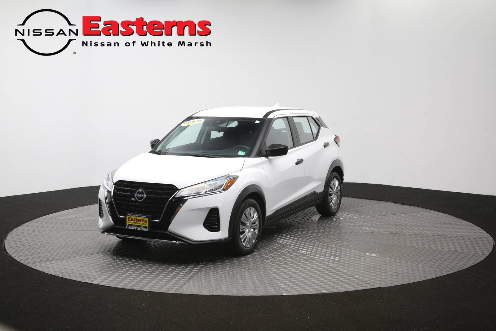 Used 2023 Nissan Kicks S FWD image 57
