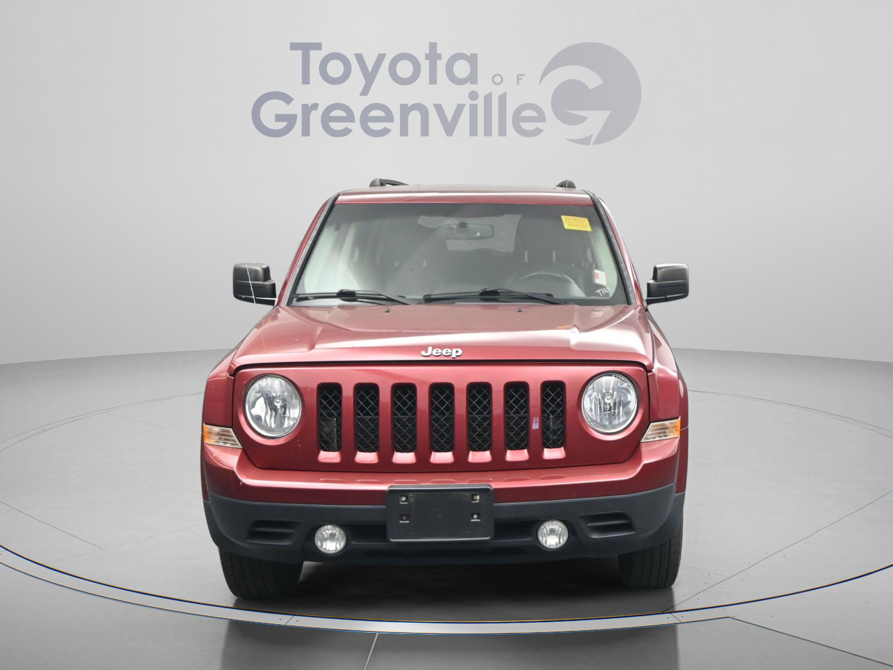 Used 2015 Jeep Patriot High Altitude AWD/4WD image 21