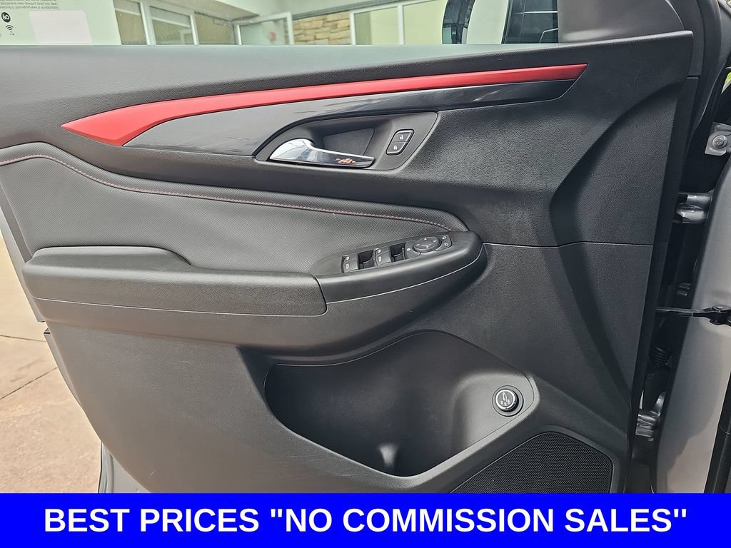 Used 2024 Chevrolet TrailBlazer RS w/ Convenience Package AWD/4WD image 27