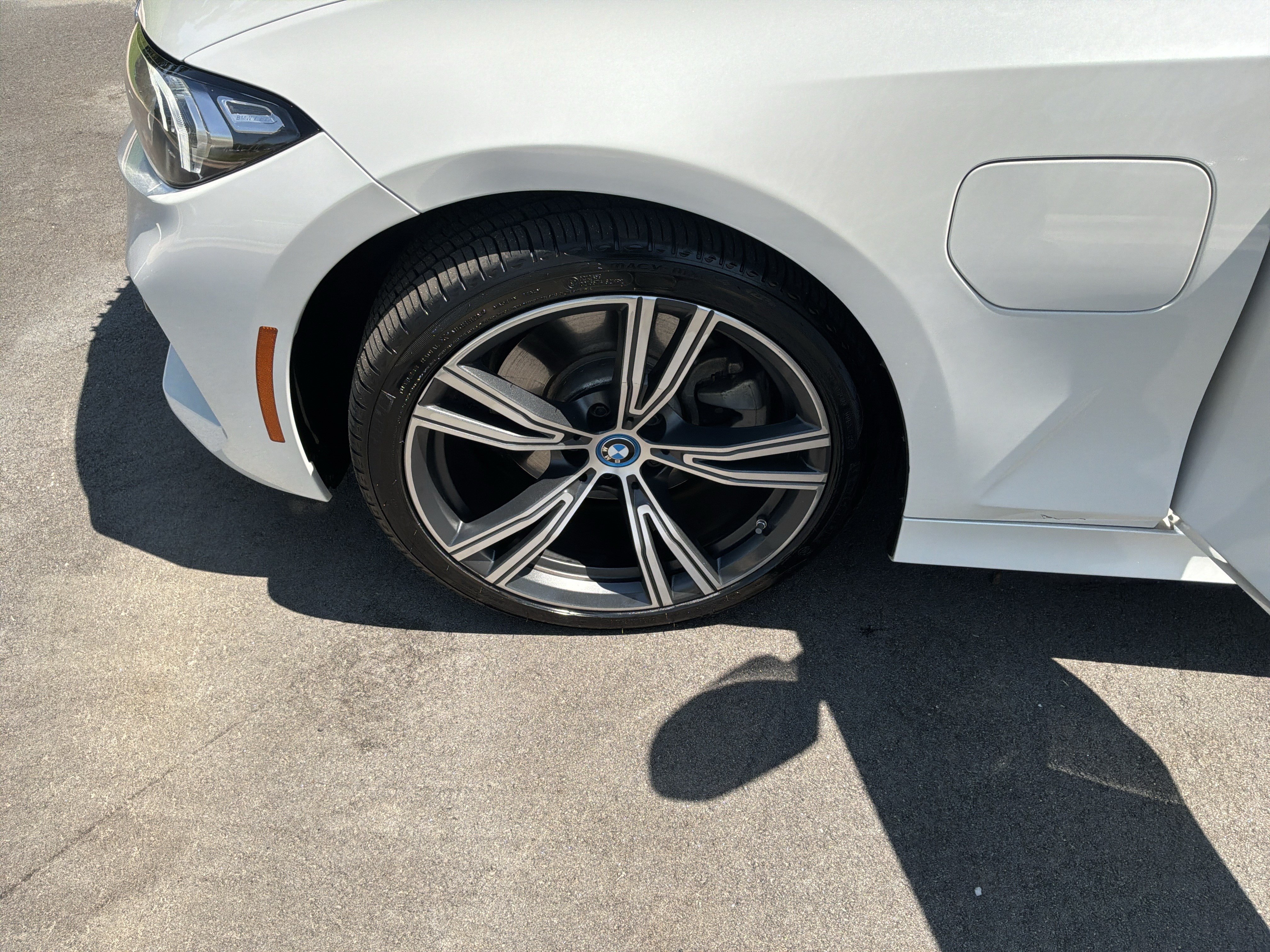 Used 2024 BMW 330e w/ Premium Package RWD image 13
