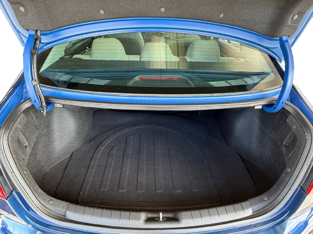 Used 2020 Hyundai Elantra SE FWD image 19